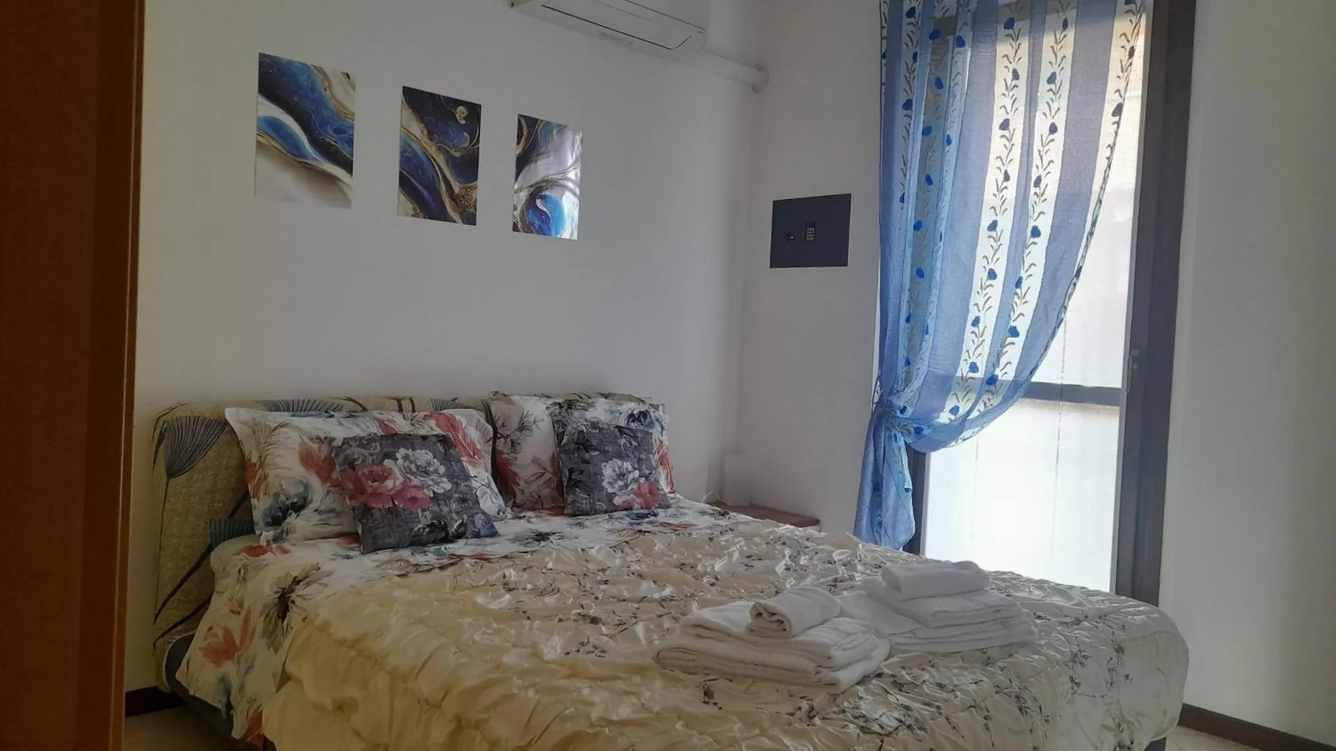 아파트 Mahatma Residence Lake View 라찌제 이탈리아