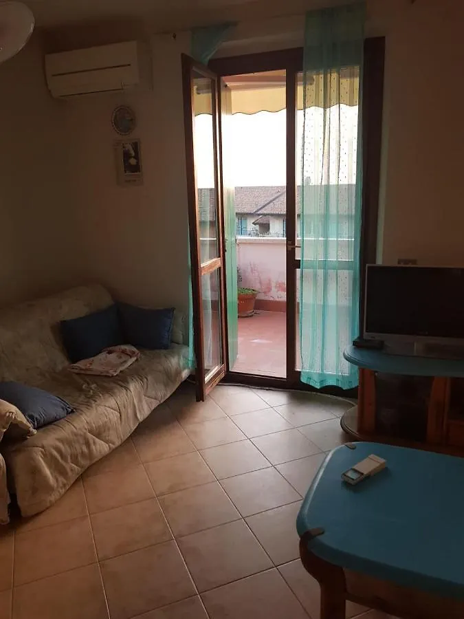 Mahatma Residence Lake View ラツィーゼ イタリア